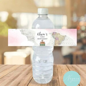 Etiquetas de botellas de agua imprimibles Tema de viaje 1er cumpleaños, Primer cumpleaños Aventura etiquetas de botellas personalizadas Cumpleaños de niño avión GR2