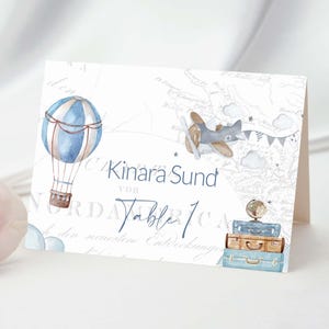 Name Tischkarten Heißluftballon bearbeitbar druckbar blau beige Abenteuer erwartet Babyparty Reise unter dem Motto Flugzeug Party Name Tags 0017a