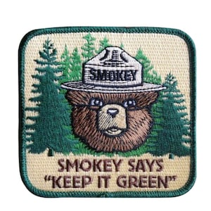 Bear Patch - Hiking Patch - Applique - Embroidered Patch - Iron On Patch - Sew on patch - DIY - bear patch - national park