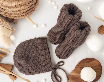 Knit Baby Booties and Bonnet Set | Baby Woollen Booties |Baby Woollen Bonnet | Knit Newborn Set