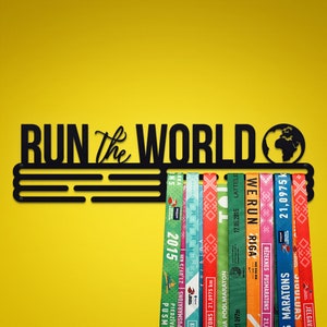 Wieszak na medale Run The World – czarna stal, ekspozycja 48 medali