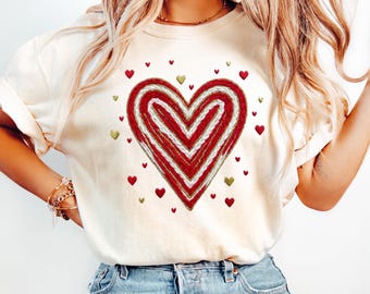 Valentine Heart Shirt, Heart Shirt, love Shirt, Valentine Shirt, Valentines Day Shirt, , Couples Sweaters, xoxo, Happy Valentines Sweatshirt