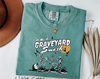 Comfort Colors® Retro Skeleton Halloween Tshirt, Trendy Fall Tee, Spooky Season, Graveyard Smash Shirt, Oversized Halloween Tshirt Gift