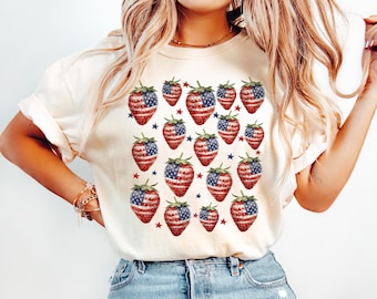 Cute Strawberry Tshirt | Comfort Colors Summer Strawberry Shirt, Cottagecore Berries Tshirt, Strawberry Aesthetic, Botanical Garden Tshirt