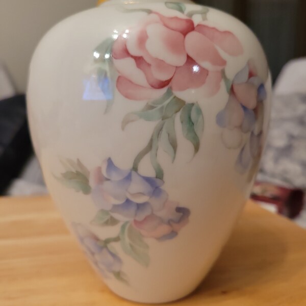 Lenox Usa Pink Rose 24K Gold Trim Chatsworth Pattern 7 1/2"h Vase Grandmillenial