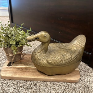 MCM Vintage Brass Duck Dish with Lid. Multi Use Solid Brass Duck Dish with Lid. Solid Brass Duck. 10x8x6.5.