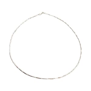 Gargantilla fina Stardust de cadena de serpiente de plata, collar fino y delicado, cadenas apilables para mujer, cadena de serpiente de plata