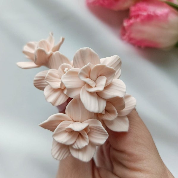 Peach flower hair pins,  bridal hair pins, small flowers headpiece. Blush Peach wedding hair piece.