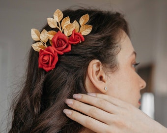 Red roses hair pins set of 3 gold leaf hair pins. Fall floral hair pins. Bridal headpiece.