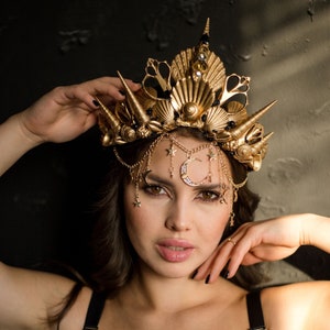 Gold Mermaid crown, moon headpiece. Sea shell crown. Halloween headpiece for gothic mermaid.