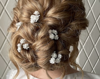 Épingles à cheveux pour le mariage floral de bébé, postiche de fleurs de mariée en gypsophile, coiffe de petite fleur blanche.
