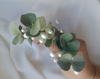 Eucalyptus pearl hair pins Greenery bridal hair piece rustic wedding hair pins.