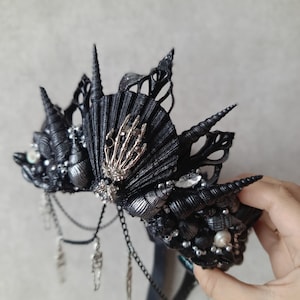 Sceleton crown halloween headpiece. Black Mermaid crown, Gothic crown. Siren sea shell crown.