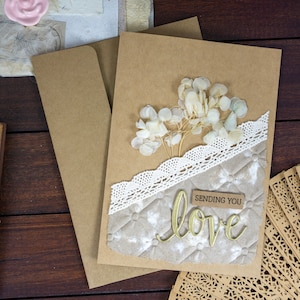 Carte de voeux kraft A7 | Fleur séchée blanche d'envoi d'amour