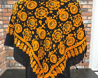 Turkmenisches Baumwoll Kopftuch, quadratisches florales ethnisches Halstuch, leichtes Accessoire