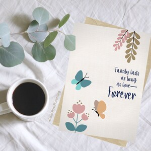 Carte de sympathie pour la perte d'un bébé, joli motif bohème floral et papillon, la famille dure aussi longtemps que l'amour, pour toujours, mots attentionnés après la mort d'un enfant