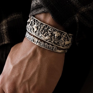 Men's Roman Tomb Oxidized Sterling Silver Cuff Bracelet, Silver Gladiator Stacking Bracelet for Him, Thick Ancient Rome Adjustable Bracelet