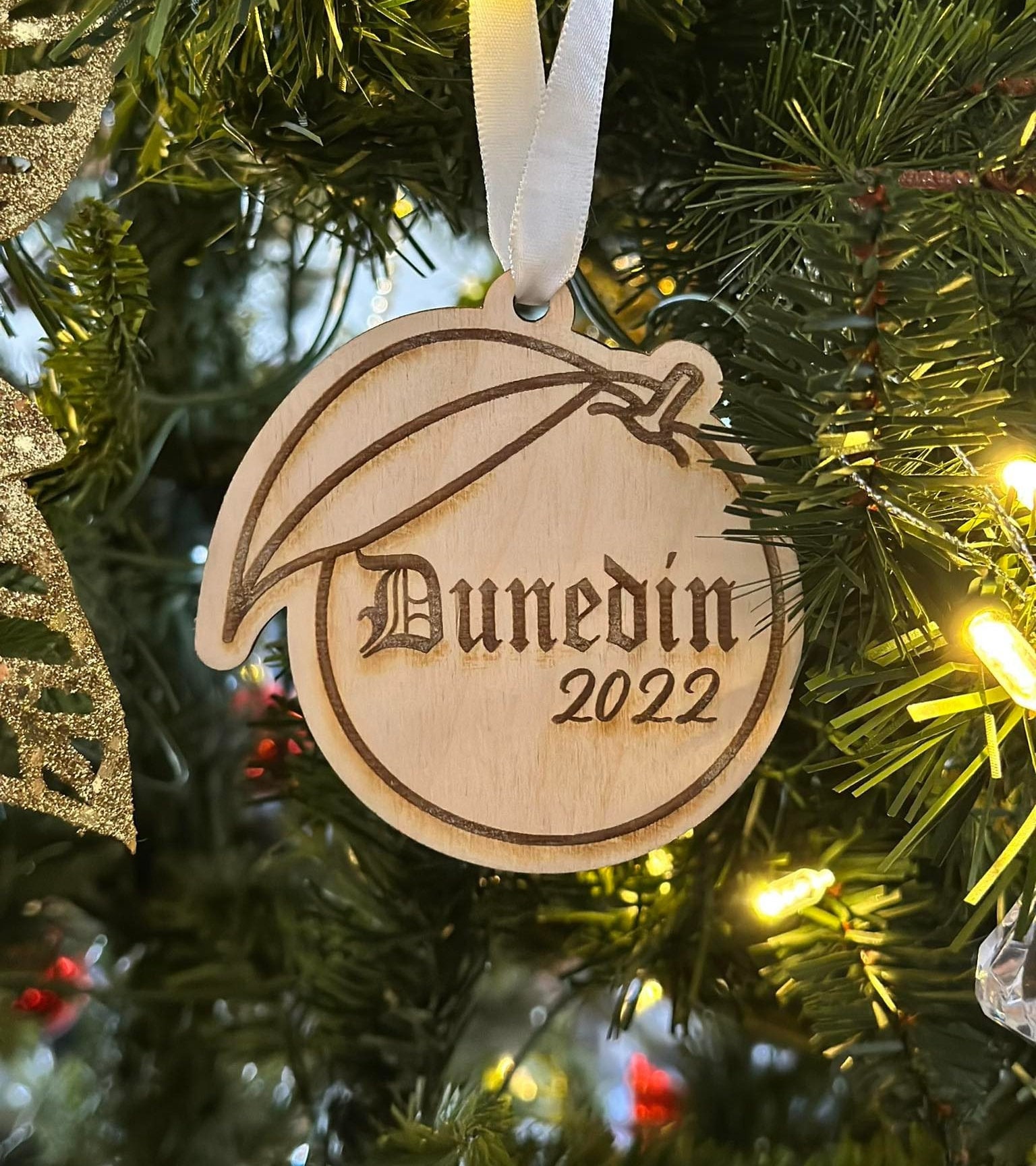 Dunedin, Flórida, Laranja, Enfeite local, Coma, beba, compre local, Centro de Dunedin, Presente, Enfeite de Natal 2022, Local, Jac descontraído