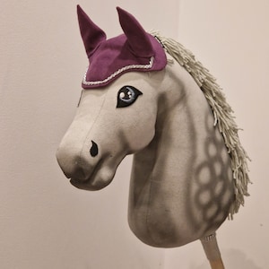 Bonnet / fly protection for hobby horse - Purple