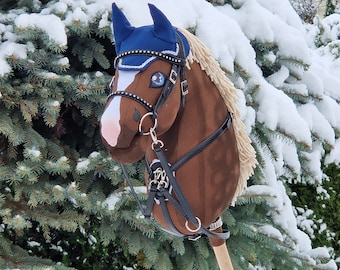 Hobby Horse A3 CHESNUT with a flaxen mane +bridle, and bit