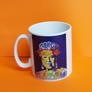 Queen 11oz tea/coffee mug