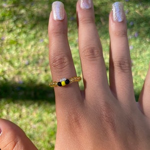 bee seed bead ring | handmade jewellery | cute