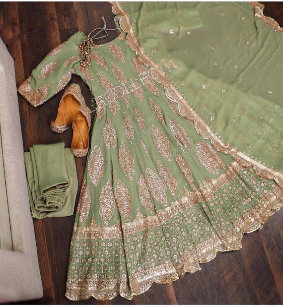 Designer Party Wear Georgette Sequence Work Gown With Dupatta in Green  -6998173729 | Heenastyle