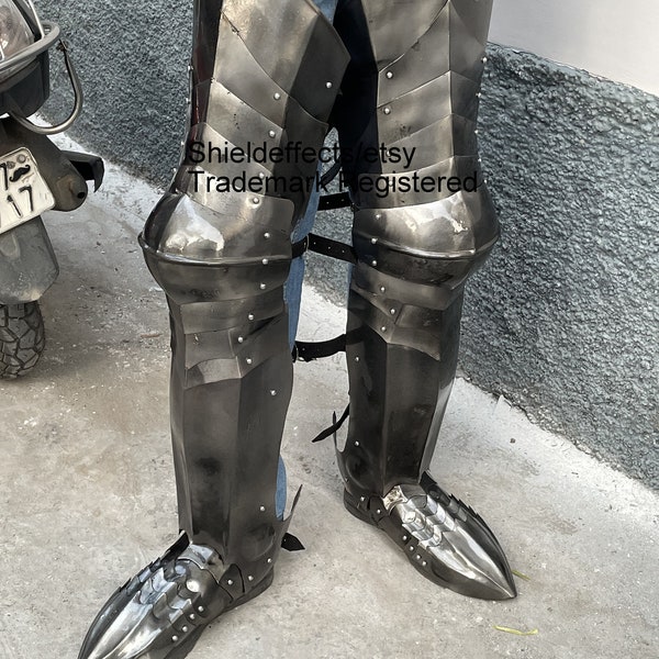 Metal leg harnesses: "The Levis of Mordor"  Witch King and Nazgul versions /Witch King Leg Set Lotr Elven Armor Witch King Armor
