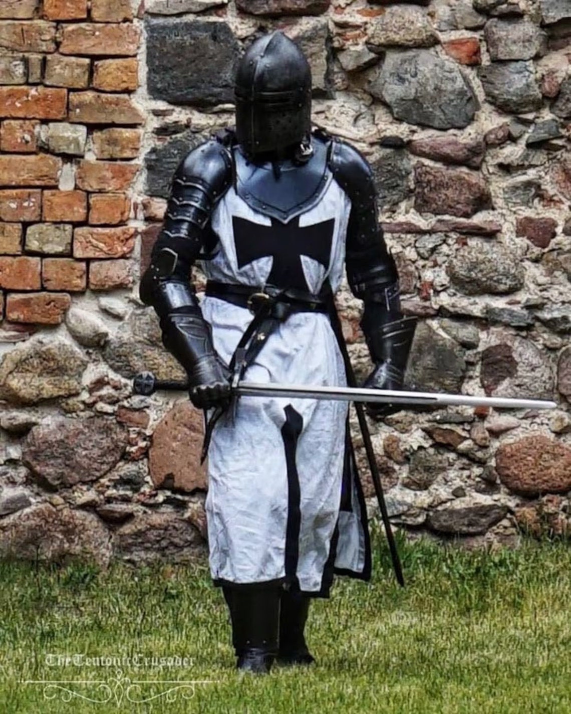 Medieval Knight Armor Hoodie 2024 www.lightgames.pro