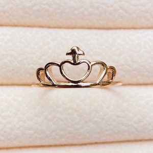 Premium Tiny Crown Silver Ring For Women, Delicate Queen Ring, 925 Sterling Silver Dainty Ring, Handmade Gift For Women Ring Jewelry
