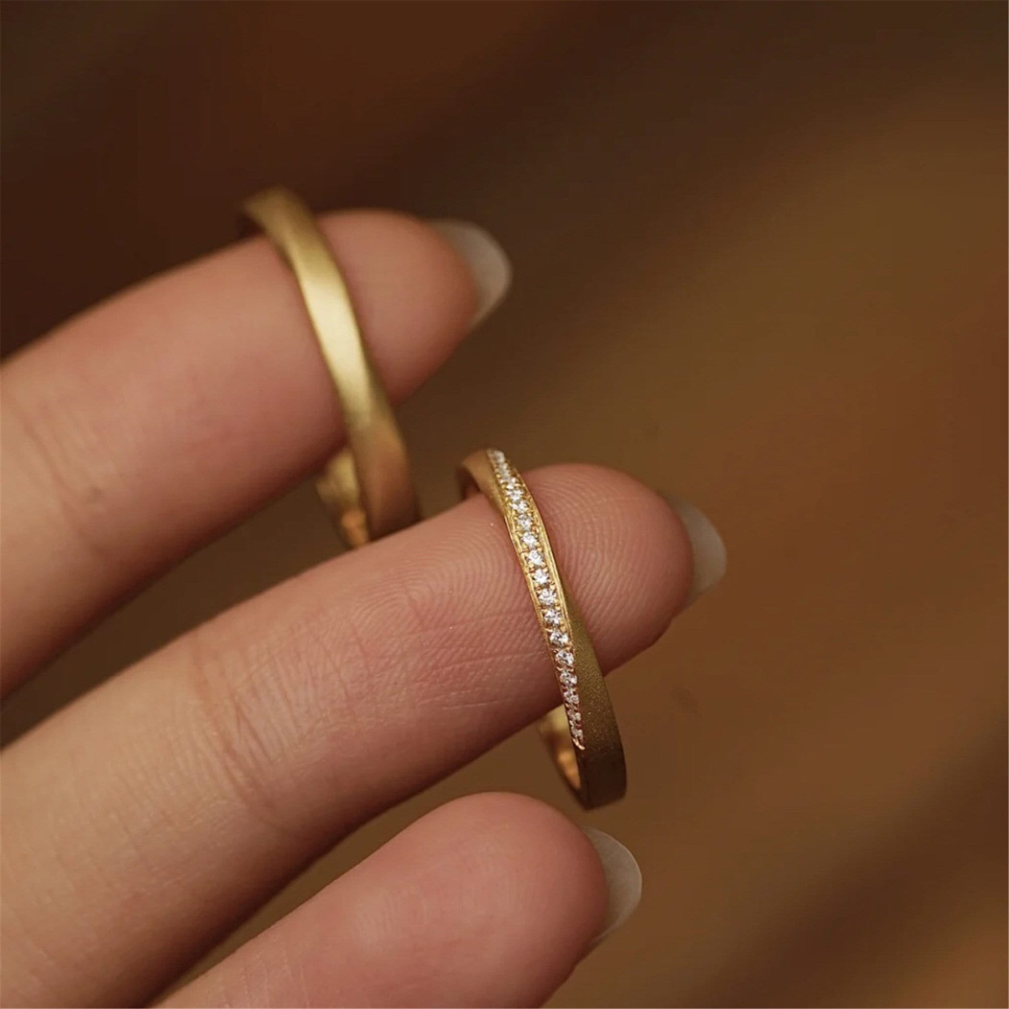 Amazon.com: Jstyle 14K Gold Filled Rings Stacking Rings for Women  StackableThin Ring Plain Knuckle Thumb Statement Rings Midi Pinky Band Rings  Comfort Fit 3PCS 1mm 9: Clothing, Shoes & Jewelry