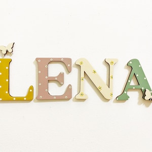 Signo de nombre de madera, Letras de madera, Signo de nombre, Letras de guardería, Letras de nombre personalizado, Habitación para bebés, Nombre de letras de madera, Nombre para puerta