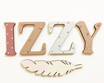 Segno del nome in legno, Arredamento dell'asilo nido, Segno di legno personalizzato, Segno di nome personalizzato, Segno del nome dei bambini, Lettere di legno