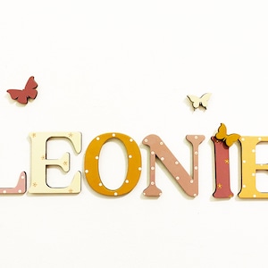 Signo de nombre de madera, Letras de madera, Signo de nombre, Letras de guardería, Letras de nombre personalizado, Habitación para bebés, Nombre de letras de madera, Nombre para puerta