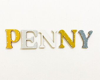 Segno del nome in legno, Arredamento dell'asilo nido, Segno di legno personalizzato, Segno di nome personalizzato, Segno del nome dei bambini, Lettere di legno