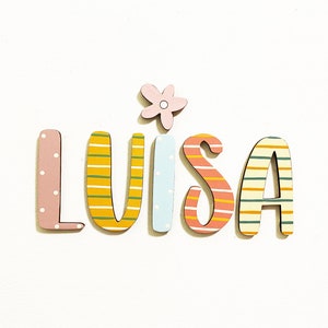 Signo de nombre de madera, Letras de madera, Signo de nombre, Letras de guardería, Letras de nombre personalizadas, Habitación de bebé, Nombre de letras de madera, Nombre para puerta