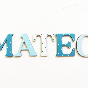 Signo de nombre de madera, Letras de madera, Signo de nombre, Letras de guardería, Letras de nombre personalizadas, Habitación de bebé, Nombre de letras de madera, Nombre para puerta