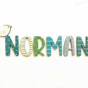 Signo de nombre de madera, Letras de madera, Signo de nombre, Letras de guardería, Letras de nombre personalizadas, Habitación de bebé, Nombre de letras de madera, Nombre para puerta