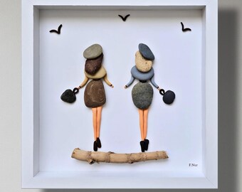 Personalised friend pebble art picture frame, Unique best friends gifts, Best friend birthday gift, Pebble art friendship