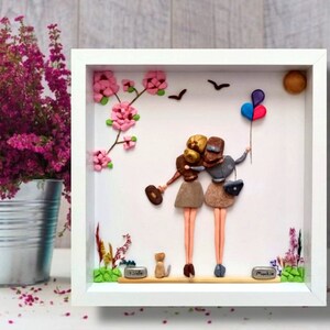 Personalisierte beste Freunde Geschenk, gerahmte Kieselstein Kunst, Schwester Kieselstein Kunst, Rock Art Freunde, Handwerk Geschenke, maßgeschneiderte, kornisches Geschenk, Wand-Kunst-Entwürfe