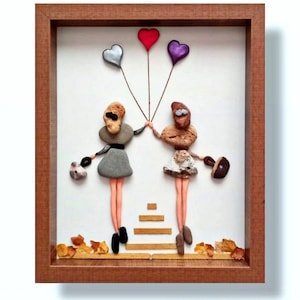 Personalised Gift, Best Friend pebble art, Birthday gift, Sister pebble picture, Friendship gift, Personalised Portrait , Besties forever