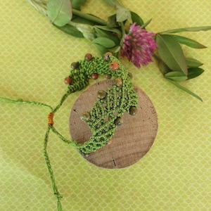 Micro macrame bracelet