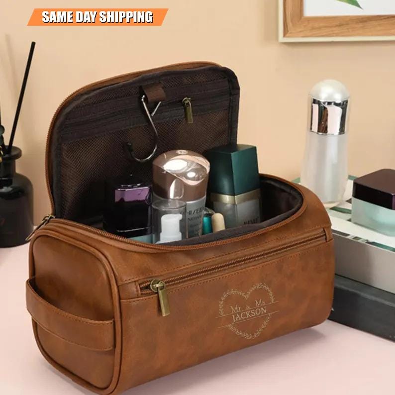 m&s mens travel bags Mississippi Toiletry Bag (Dark Navy)  Smathers & Branson black Italian leather trim Travel bag 10 kg, comfy