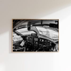 Flugzeug-Cockpit-Poster: Schwarzweiß-Luftfahrt Poster, Flugzeug-Wandkunst (Digitaler Download)