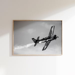Vintage Airplane Print: Black and White Propeller Aircraft Poster, Airplane Wall Art (Digital Download