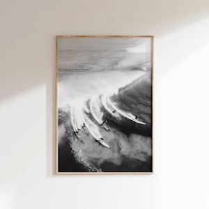 Surfing Poster, Luftsurfing Foto, Surfing Print, digitaler Download, Ozean Wand Kunst, Kalifornien Wand Dekor, Ocean Beach Druck, Schwarz und Weiß Ozean
