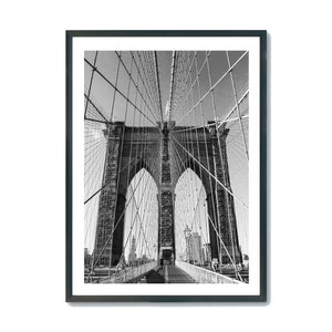 Brooklyn Bridge Print,New York City Photo,East River,United State,Citycape,Architecture,Black and White,Printable Wall Art,Instant Download