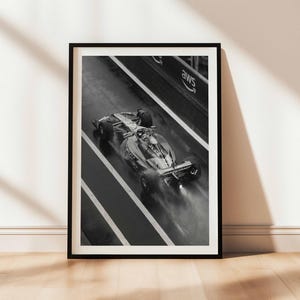 McLaren F1 Car Poster: Oscar Piastri Formula 1 Racing Print (Digital Download)