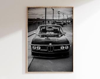 Lámina de coche BMW clásico: Arte automovilístico retro en blanco y negro (Descarga digital)