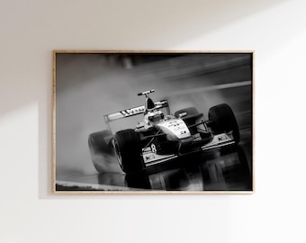 フィンランドの元レーシングF1ドライバー、ミカ・ハッキネンの直筆